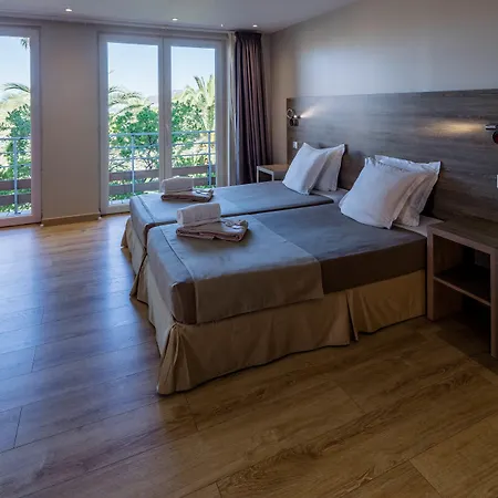 منتجع Club Marina Viva بورْتِكْسْيو