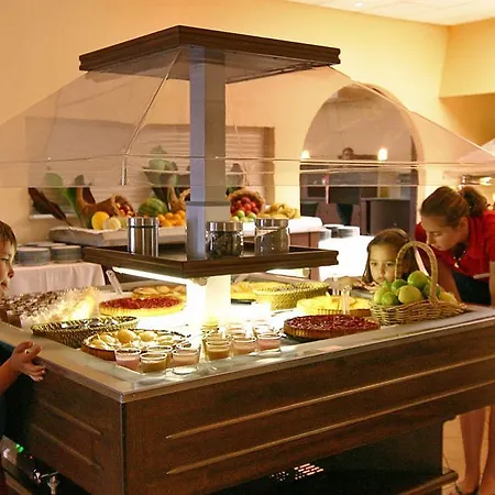 Club Marina Viva منتجع