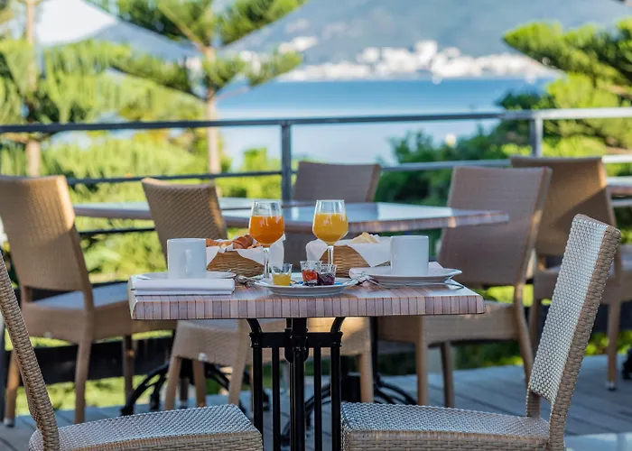 Club Marina Viva Porticcio (Corsica)