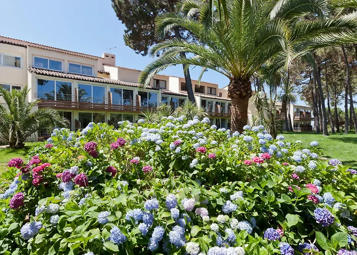 Club Marina Viva 3* Porticcio (Corsica)