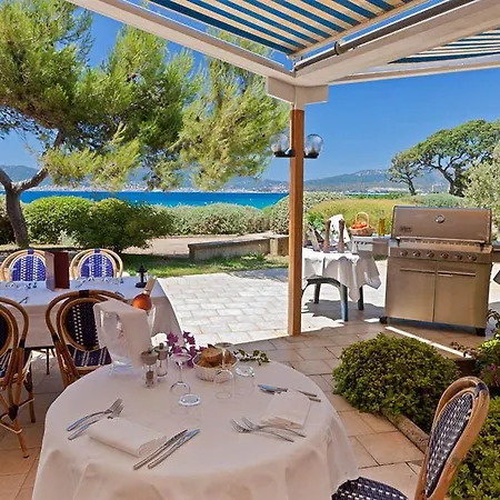 Club Marina Viva Resort 3*