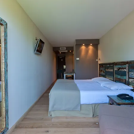 Club Marina Viva Resort 3*