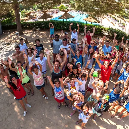 Club Marina Viva Resort 3*