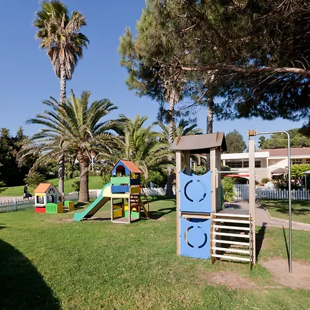 Club Marina Viva Resort 3*