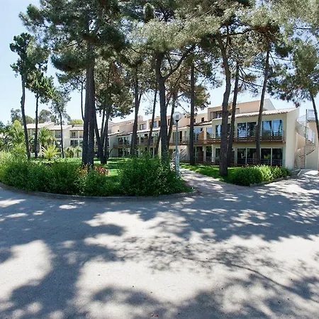 Club Marina Viva