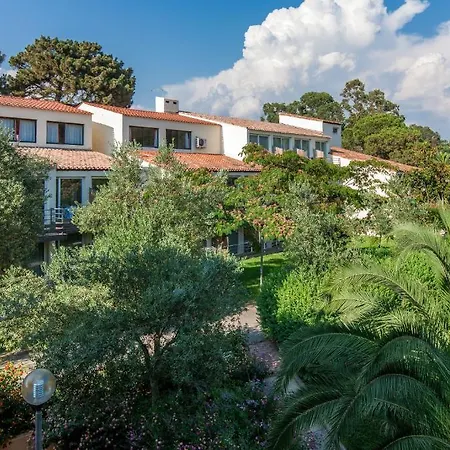 Club Marina Viva Resort