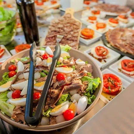 Club Marina Viva Resort