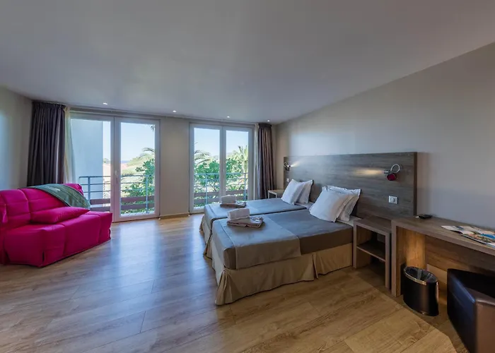 Club Marina Viva Porticcio (Corsica)